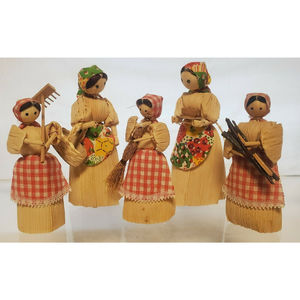 Set Of 5 Handmade Cornhusk Dolls Ladies Chores